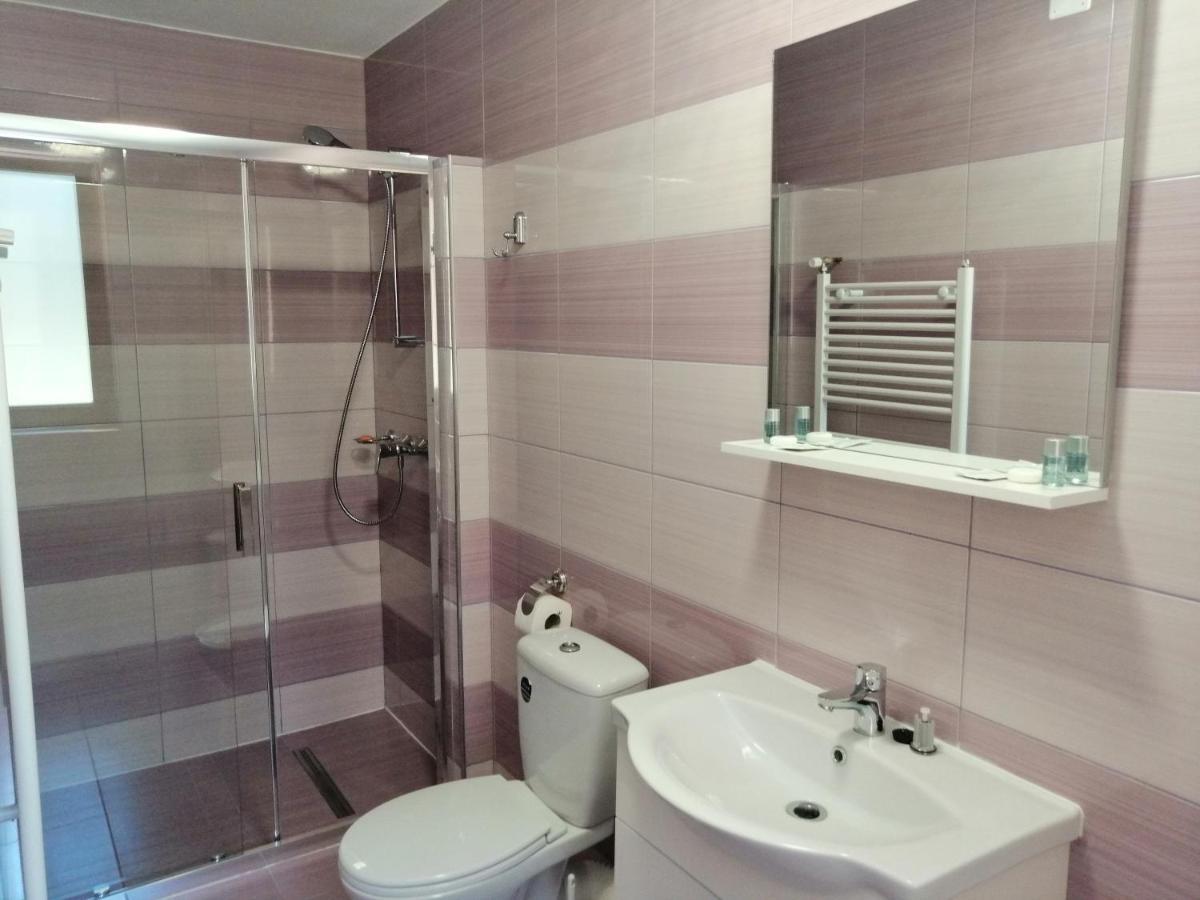 Casa Gabi'S Hotel Orşova Eksteriør billede